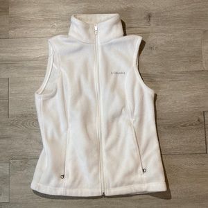 Columbia fleece vest